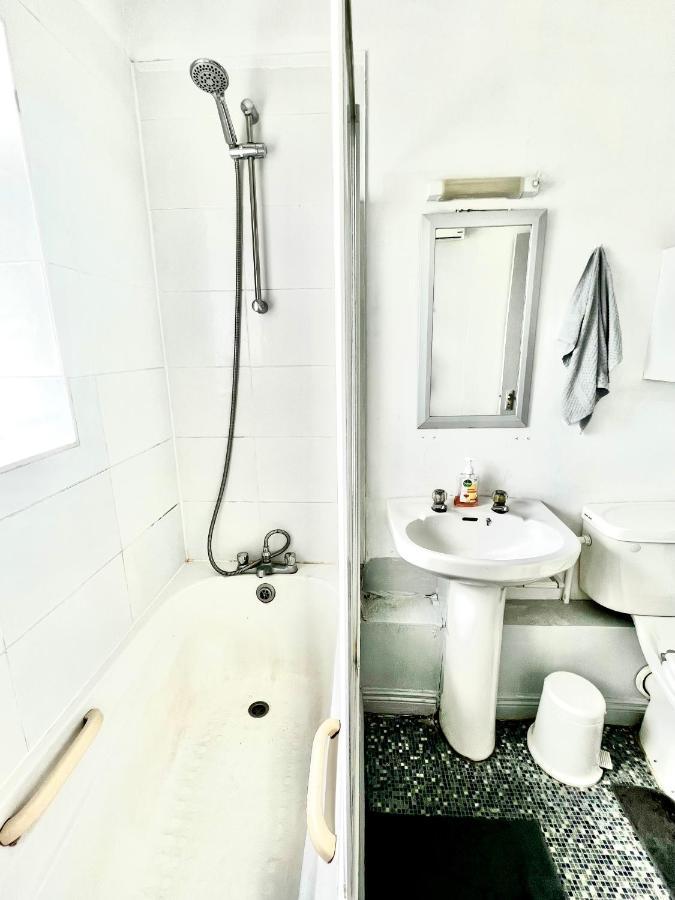 Custom House, 1 Room, Dublin 1 Esterno foto